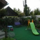 Várszálló Apartman Gyula - Medence/kert