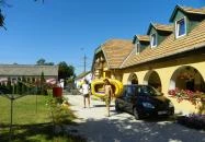 Zelei Vendégház Balatonszárszó