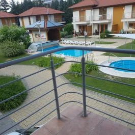 Karos Garden Family Resort, Zalakaros - Medence/kert