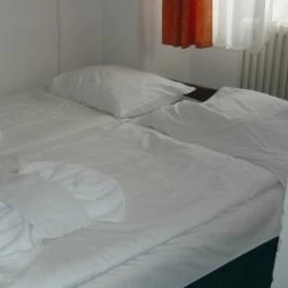 Termál Panzió Igal - Szobák