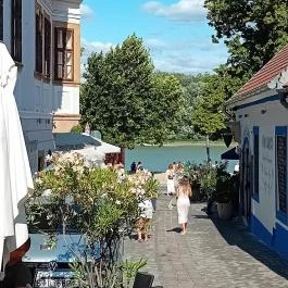 Duna korzó sétány Szentendre - Külső kép