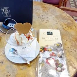 Szamos Múzeum Cukrászdája Szentendre - Étel/ital