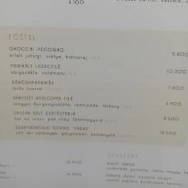 Újváros Bisztró Szarvas - Étlap/itallap