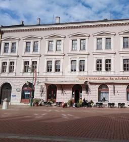 Virág Cukrászda & Kávéház