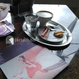 Virág Cukrászda & Kávéház Szeged - Étel/ital