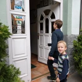 Víg Kalmár Étterem, Budapest - Egyéb