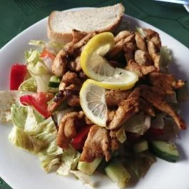 István Grill & Fagylaltkert, Balatonmáriafürdő - Étel/ital