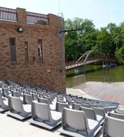 Szeparé Kávézó & Étterem