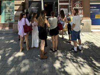 Manu Coffee Stand - Mester utca Budapest