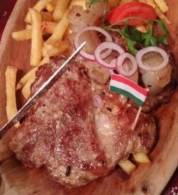 Gizi Néni Csárdája