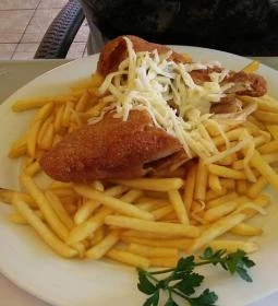 Kalóz Fregatt Étterem