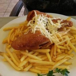 Kalóz Fregatt Étterem, Tata - Étel/ital