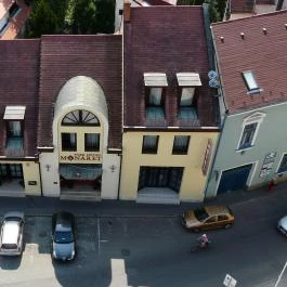 Park Hotel Minaret Eger - Külső kép