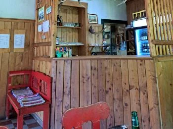 Ágasvári Turistaház Büféje Mátrakeresztes