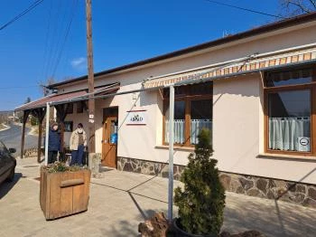 Árpád Vendéglő Súr