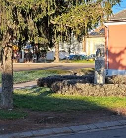 Balassi Bálint szobra