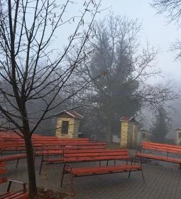 Béke királynéja templom és Mária kápolna