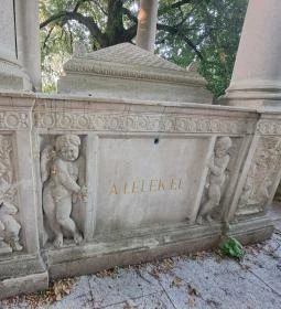 Benczúr Gyula Mauzóleum