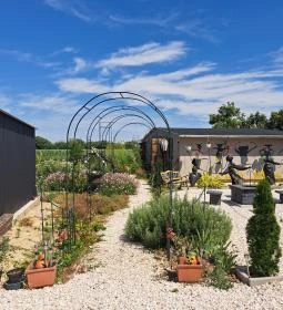 Boszorkánymúzeum és Boszorkánybazár