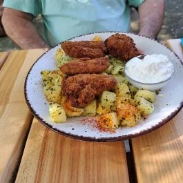 Csicsó Étterem Hőgyész - Egyéb