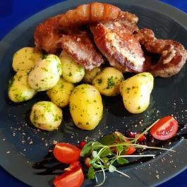 Fehér Fregatt Vendéglő, Gárdony - Egyéb