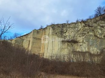 Fehérkő-bánya Tar