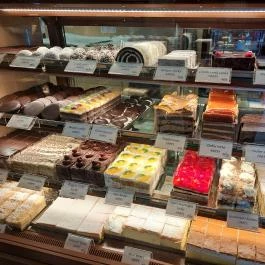 Gombai Cukrászda Veresegyház - Egyéb