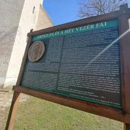 Hédervári Árpád-tölgy Hédervár - Egyéb