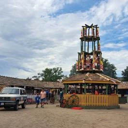 Henryx Western City Császár - Külső kép