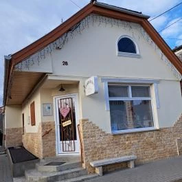 Hilda Cukrászda, Pilisszentkereszt - Egyéb