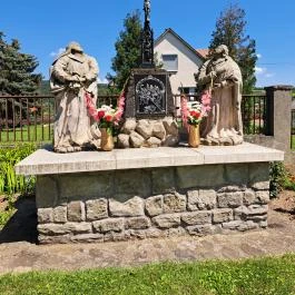 Hősök tere Buják - Egyéb