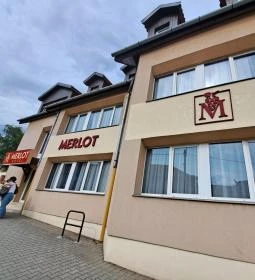 Hotel Merlot Eger