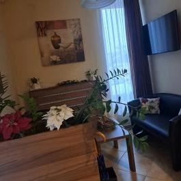 Kata Panzió, Oroszlány - Egyéb