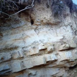 Kazári riolittufák, Kazár - Egyéb