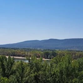 Kertünk bár és kilátó, Vác - Külső kép