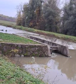 Kiskörei Hallépcső