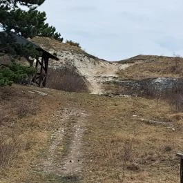 Kőfejtő, Dunaalmás - Egyéb