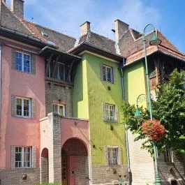 Kós Károly tér, Budapest - Egyéb