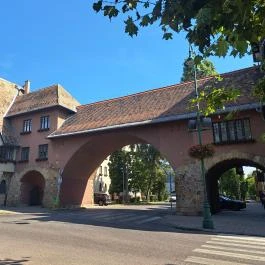 Kós Károly tér, Budapest - Egyéb