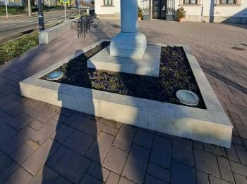 Kossuth Lajos mellszobra Hatvan