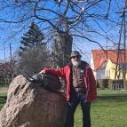 Krumplibogár szobor Hédervár - Egyéb