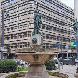 Magyar Igazság kútja, Budapest - Egyéb