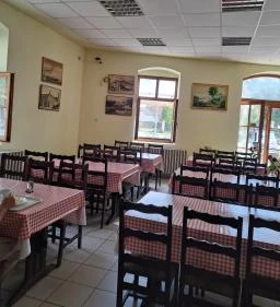 Morzsázó Önkiszolgáló Étterem 