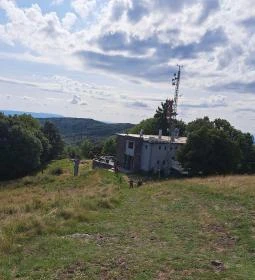 Nagy-Hideg-hegyi turistaház