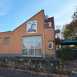 Nagy Zoli Cukrászdája Gyöngyös - Egyéb