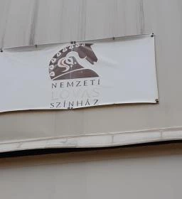 60. legjobb látnivaló: Nemzeti Lovas Színház