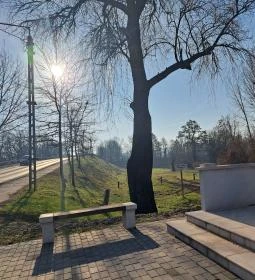 Nepomuki Szent János szobor