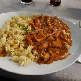 Platán Étterem Balatonföldvár Balatonföldvár - Egyéb