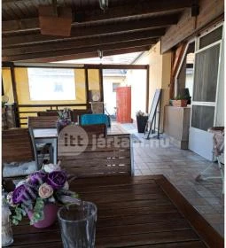 Rákóczi Huszonhét Pizzéria & Kisvendéglő