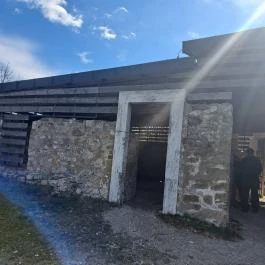 Rezi vár Rezi - Egyéb